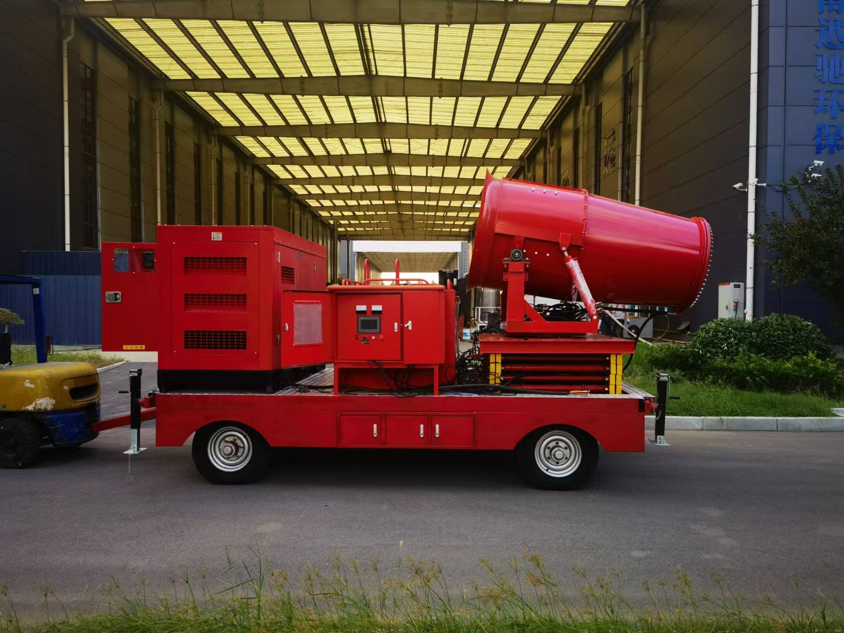 一体式拖车雾炮