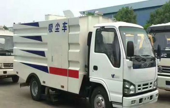 五十铃吸尘车
