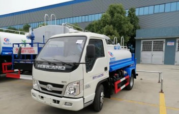 福田3立方洒水车(可加雾炮）