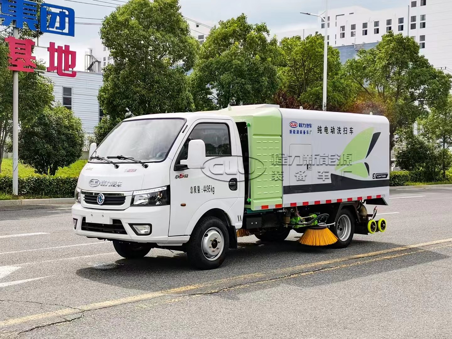 纯电动东风途逸3.5立方洗扫车