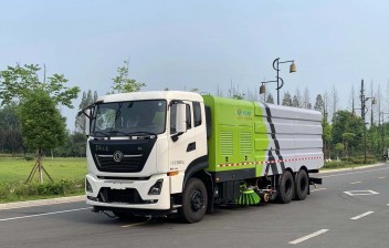 东风天龙25吨大型洗扫车