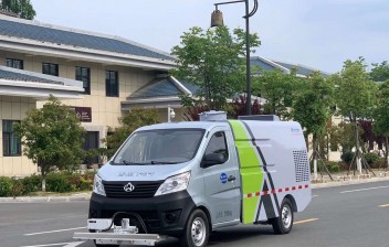 长安2立方高压路面养护车