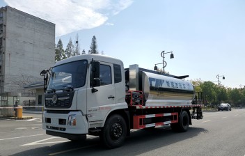 天锦12方智能型沥青洒布车